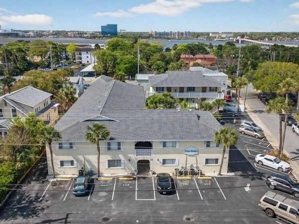 102 S Peninsula Drive, Unit 202, Daytona Beach, FL 32118