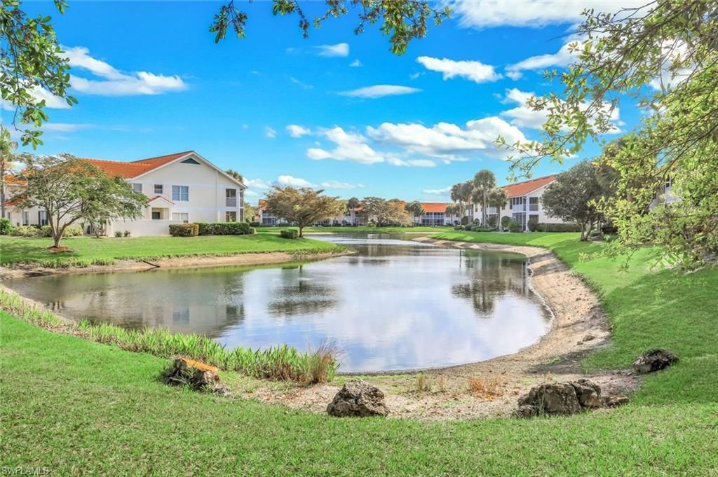 4940 Deerfield Way, Unit 201, Naples, FL 34110 Photo