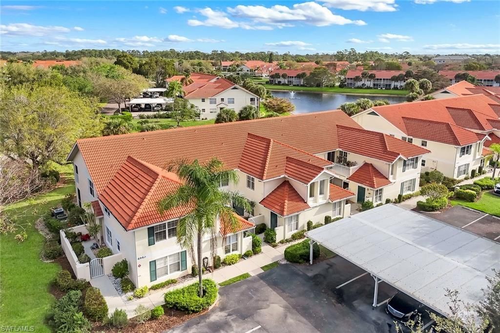 4940 Deerfield Way, Unit 201, Naples, FL 34110 Photo
