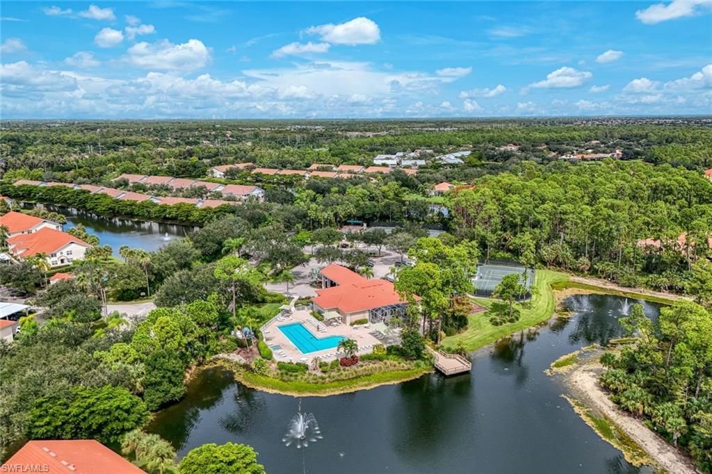 4940 Deerfield Way, Unit 201, Naples, FL 34110 Photo