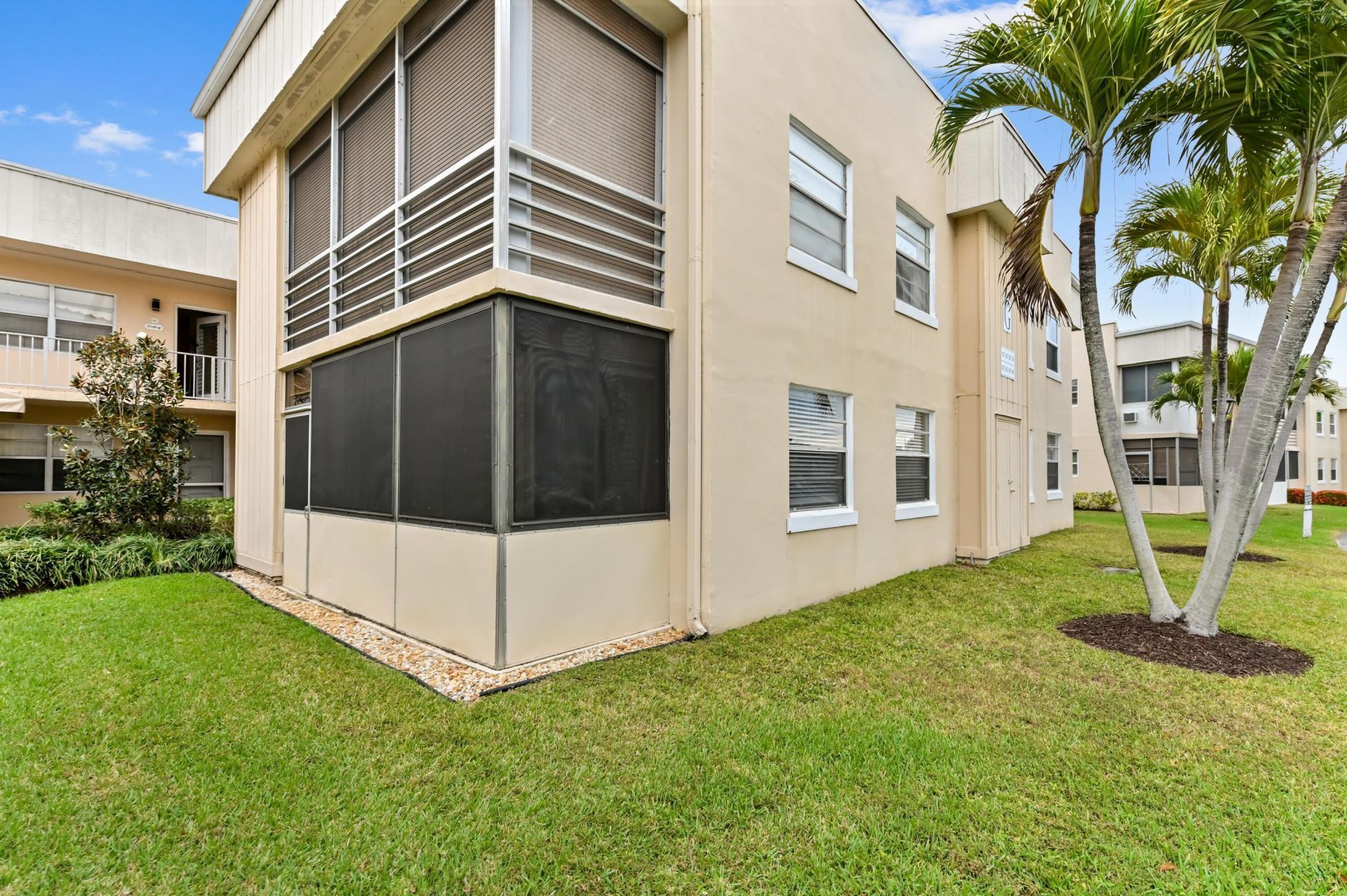 302 Capri G, Delray Beach, FL 33484 Photo