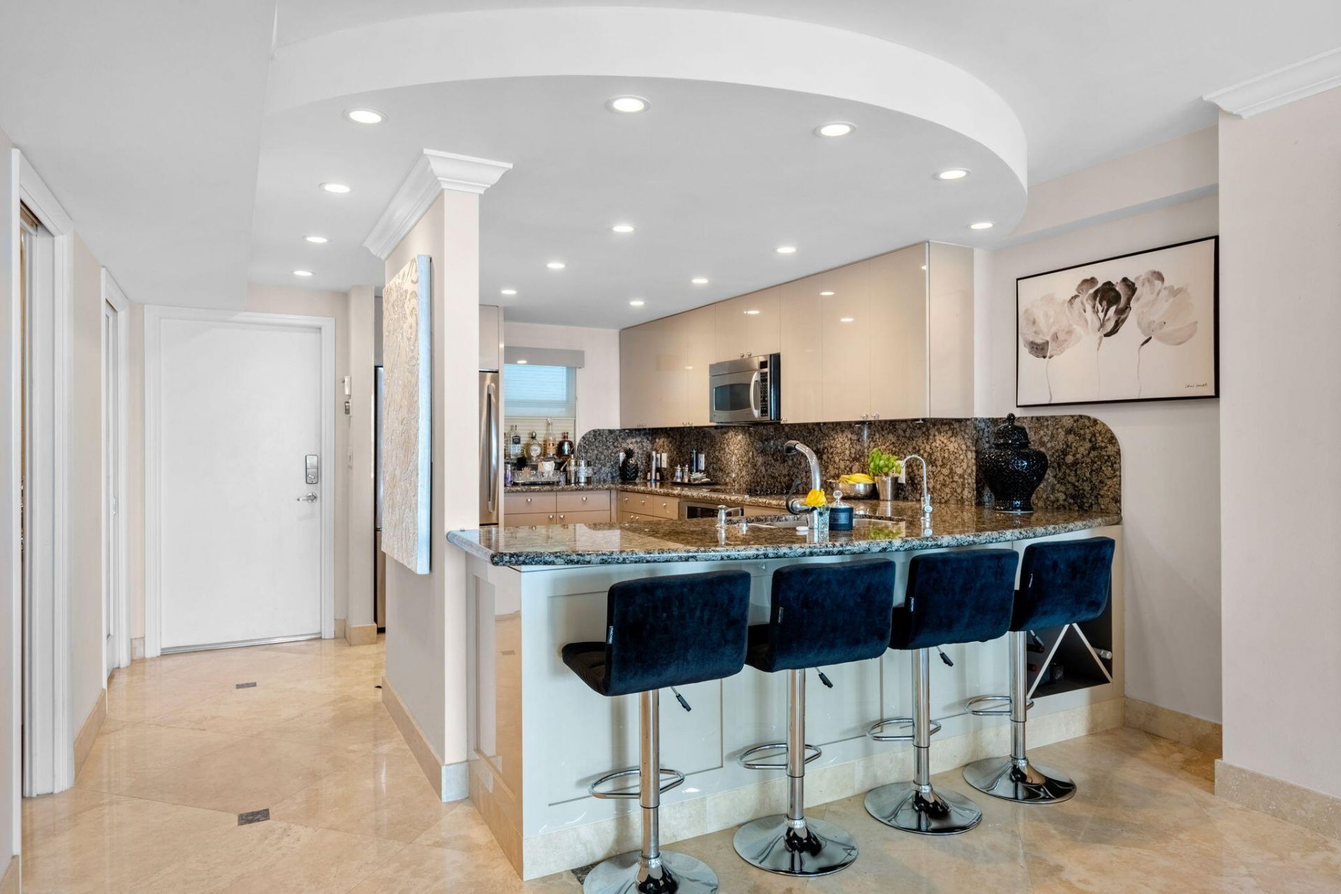 511 Bayshore Drive, Unit 606, Fort Lauderdale, FL 33304 Photo