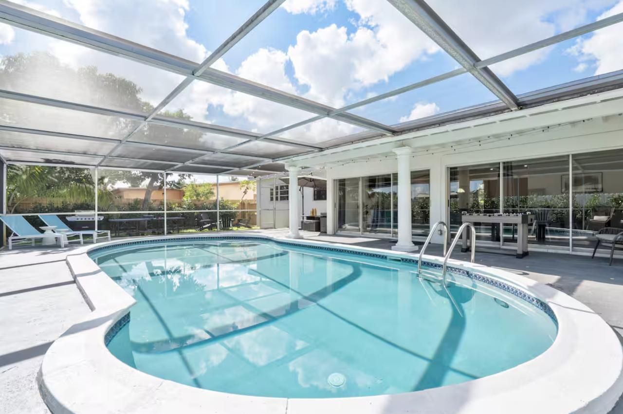 20411 NE 15th Avenue, Miami, FL 33179 Photo