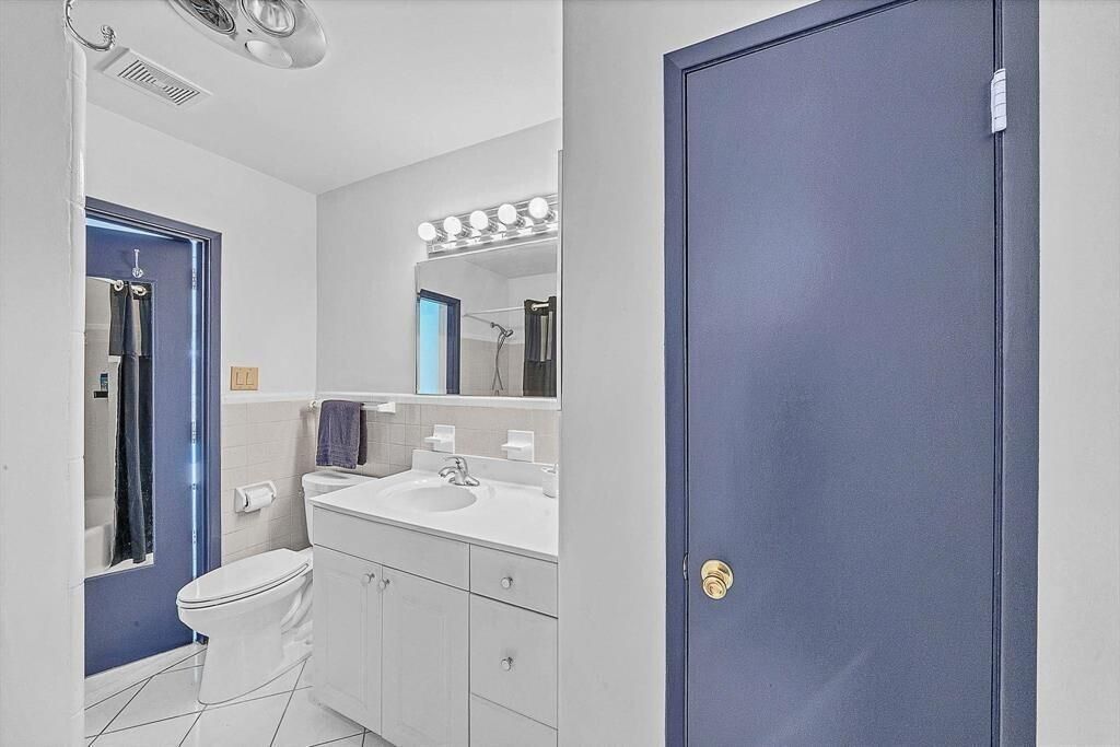 5351 NE 17th Terrace, Fort Lauderdale, FL 33334 Photo