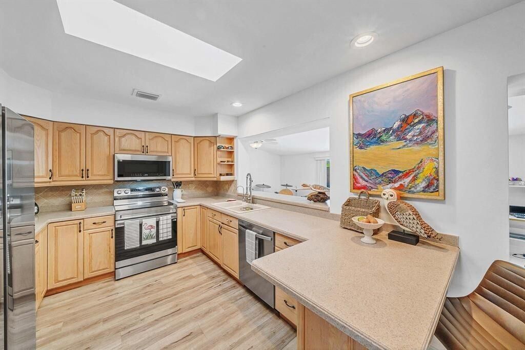 5351 NE 17th Terrace, Fort Lauderdale, FL 33334 Photo