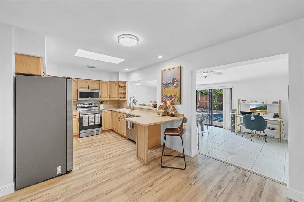 5351 NE 17th Terrace, Fort Lauderdale, FL 33334 Photo