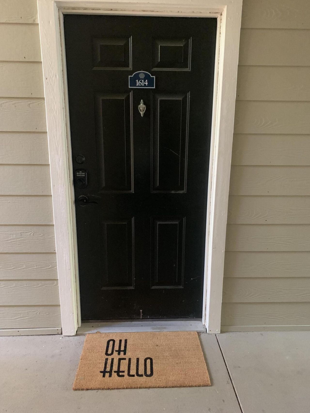 1600 Long Grove Drive Photo 10