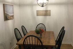 1600 Long Grove Drive photo 4