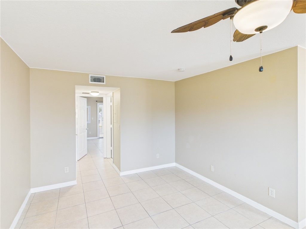 89 Crooked Tree Lane, Unit 105, Vero Beach, FL 32962 Photo