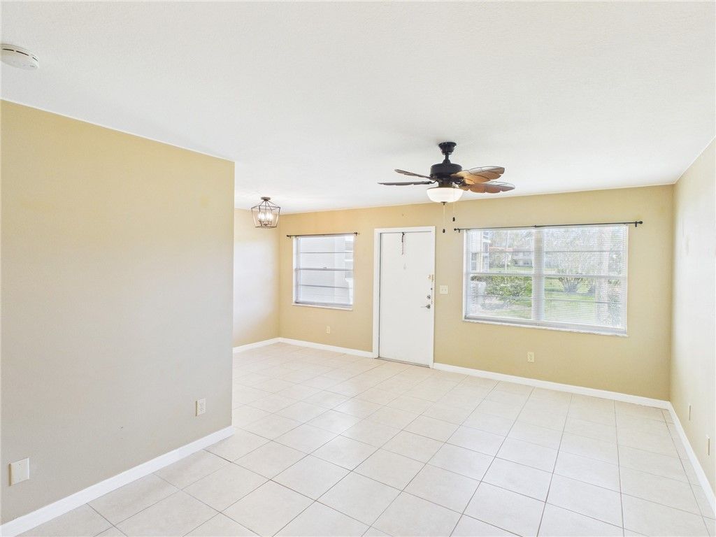89 Crooked Tree Lane, Unit 105, Vero Beach, FL 32962 Photo