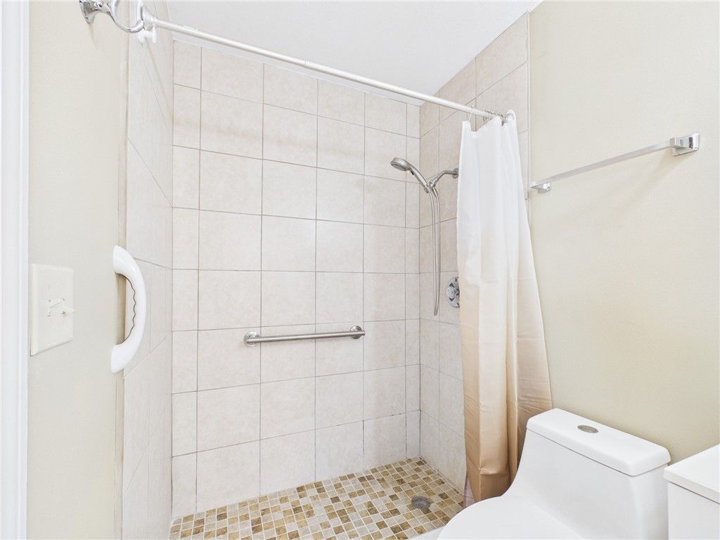 89 Crooked Tree Lane, Unit 105, Vero Beach, FL 32962 Photo