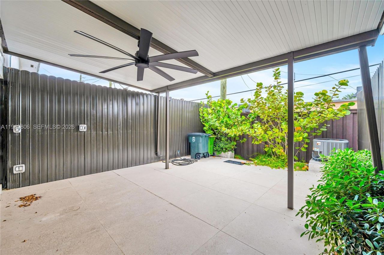 2211 NE 122nd St, Unit 2211, North Miami, FL 33181 Photo