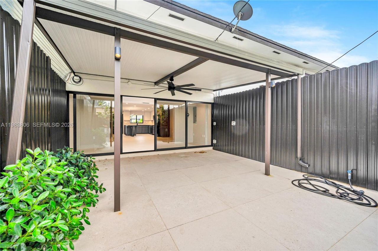 2211 NE 122nd St, Unit 2211, North Miami, FL 33181 Photo