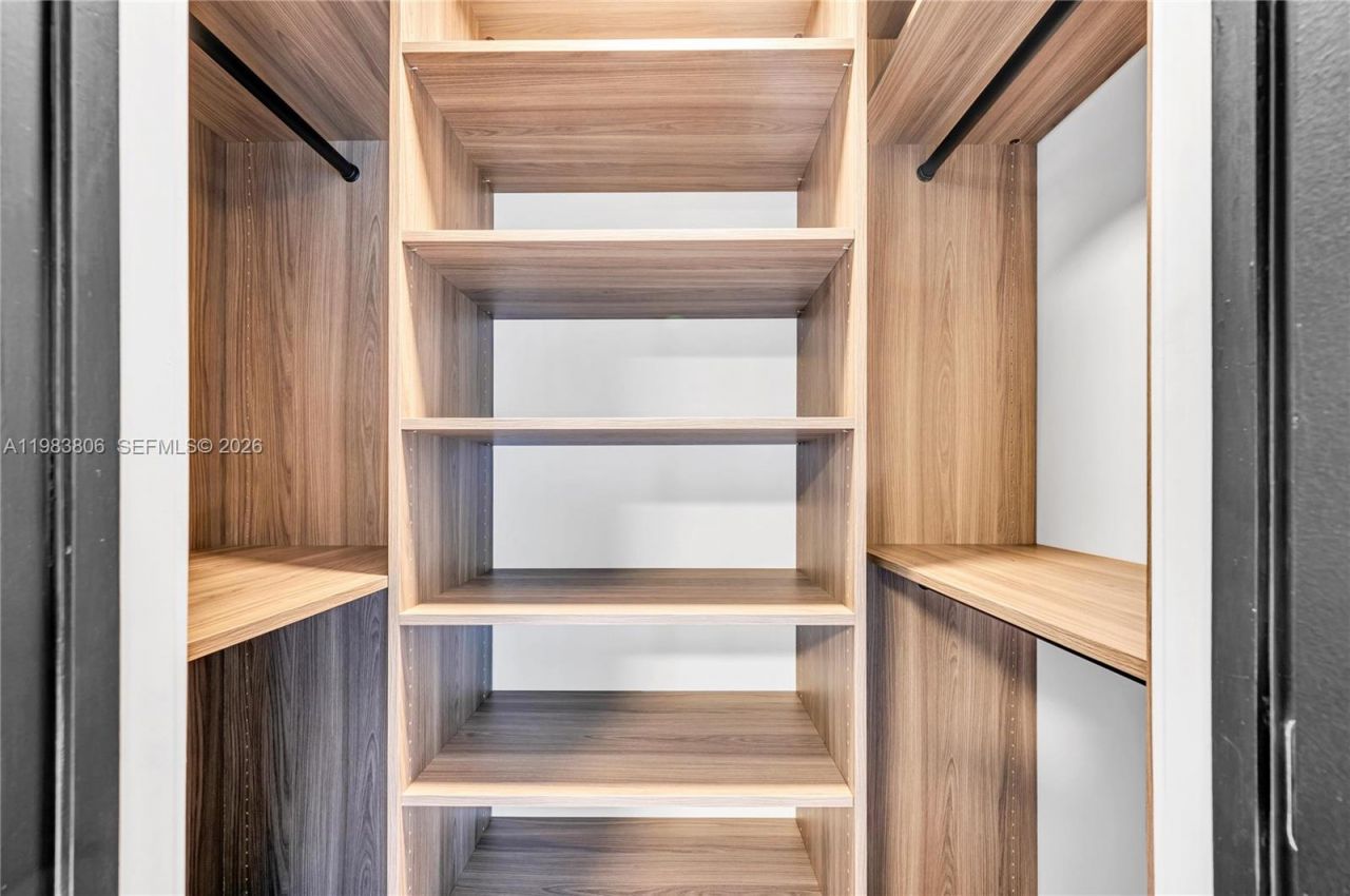 2211 NE 122nd St, Unit 2211, North Miami, FL 33181 Photo