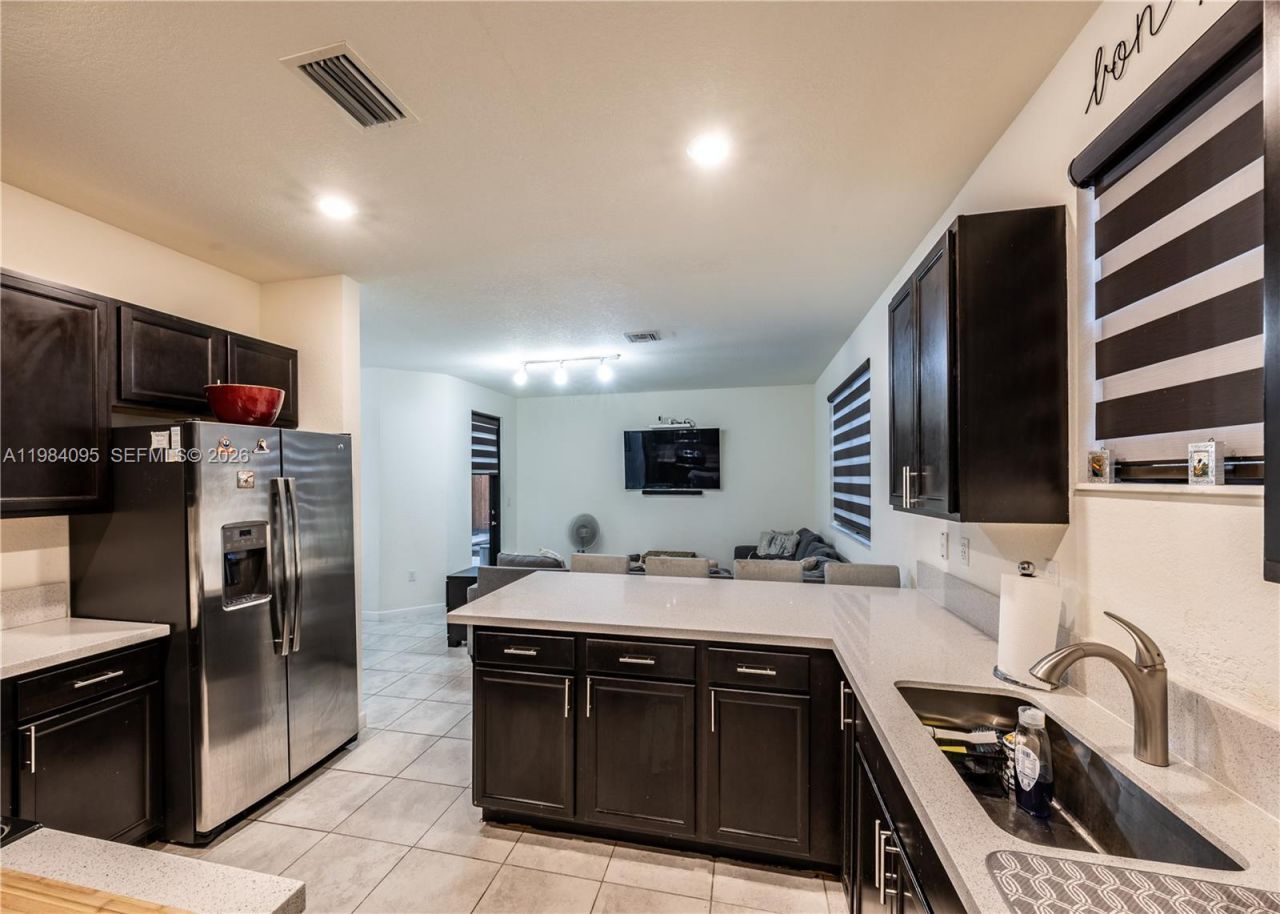 141 NE 24th Ave , Homestead, FL 33033 Photo