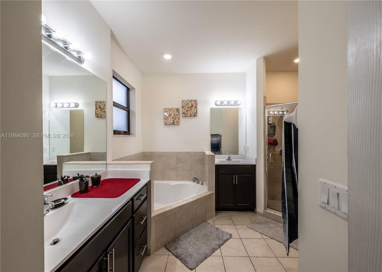 141 NE 24th Ave , Homestead, FL 33033 Photo