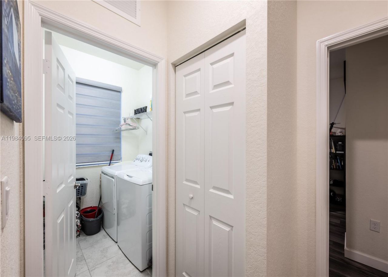 141 NE 24th Ave , Homestead, FL 33033 Photo