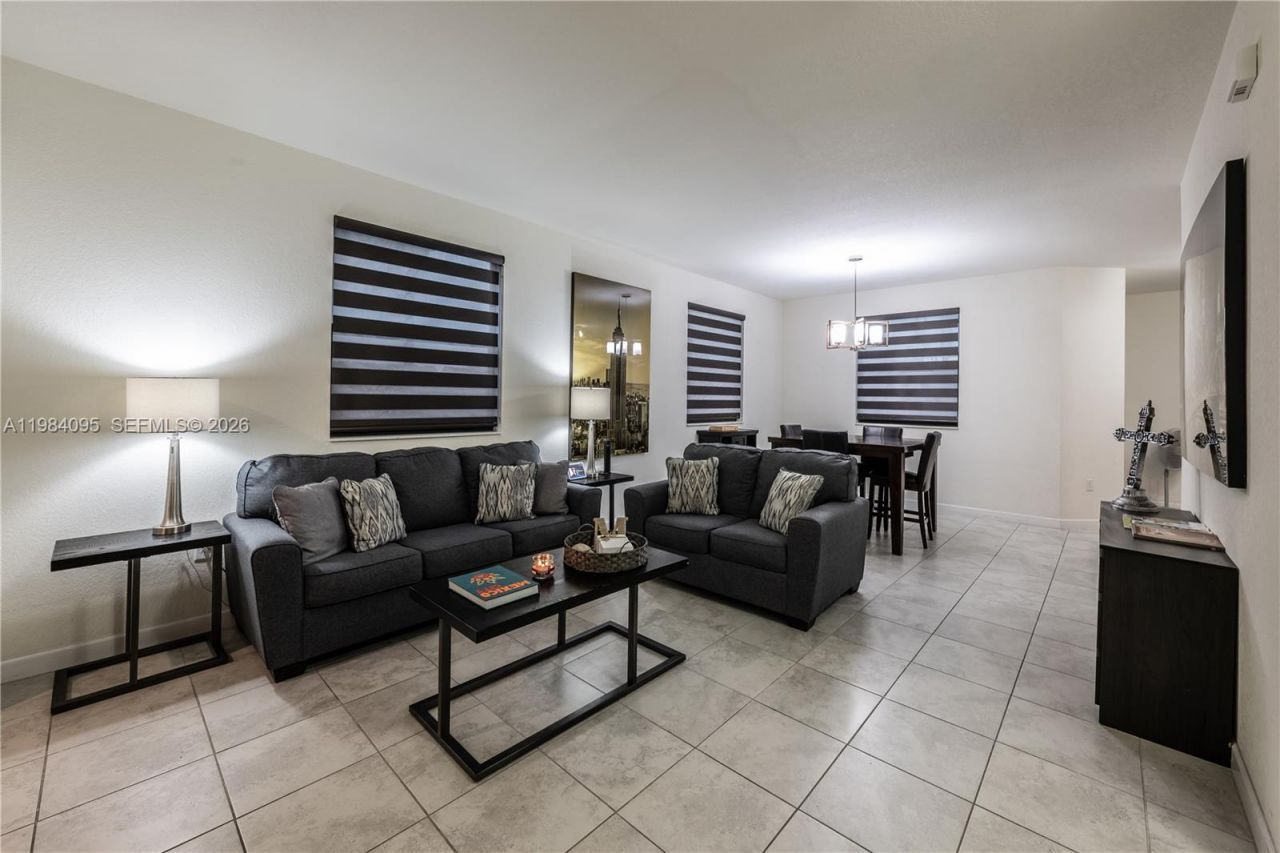 141 NE 24th Ave , Homestead, FL 33033 Photo