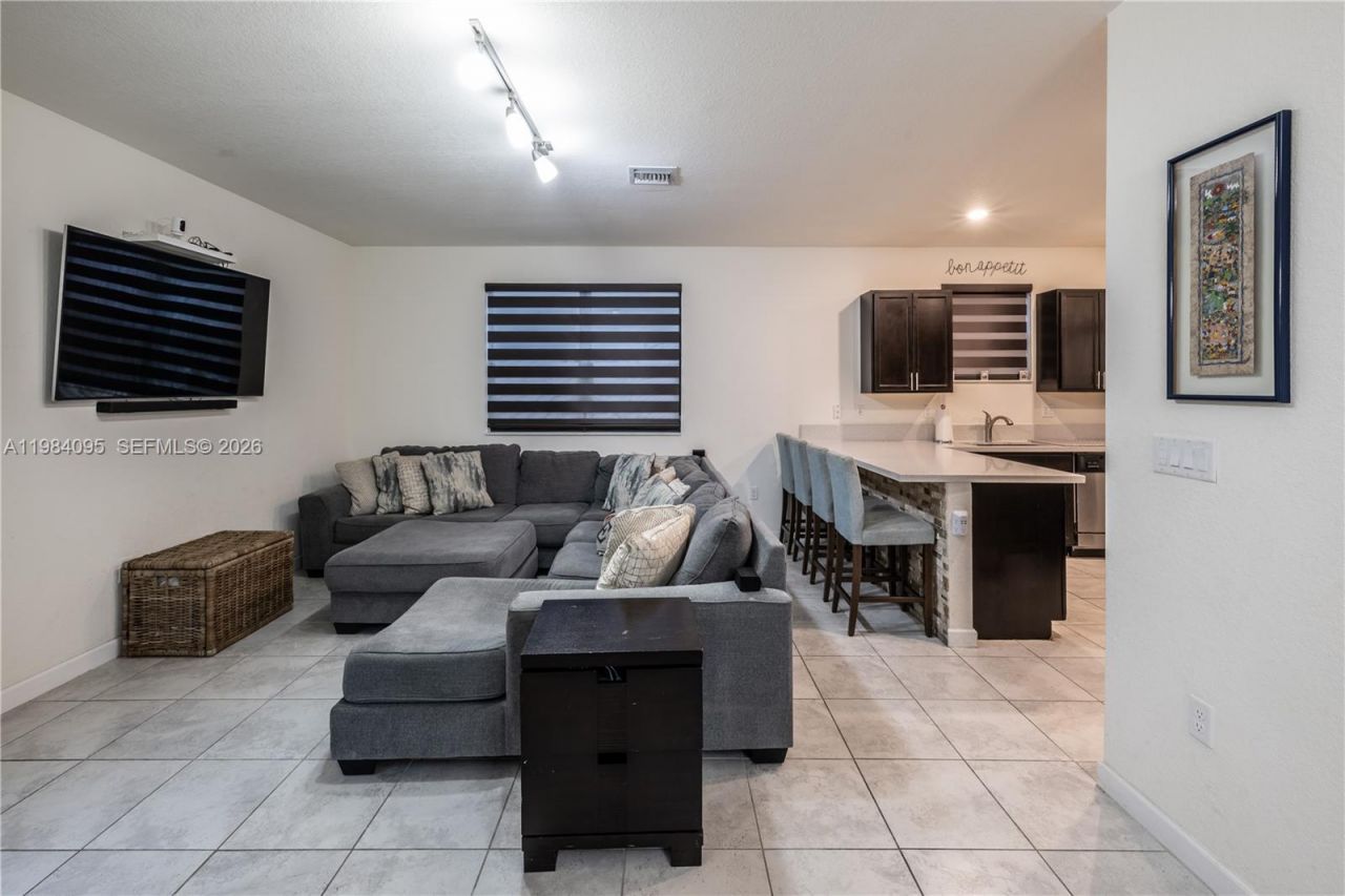 141 NE 24th Ave , Homestead, FL 33033 Photo