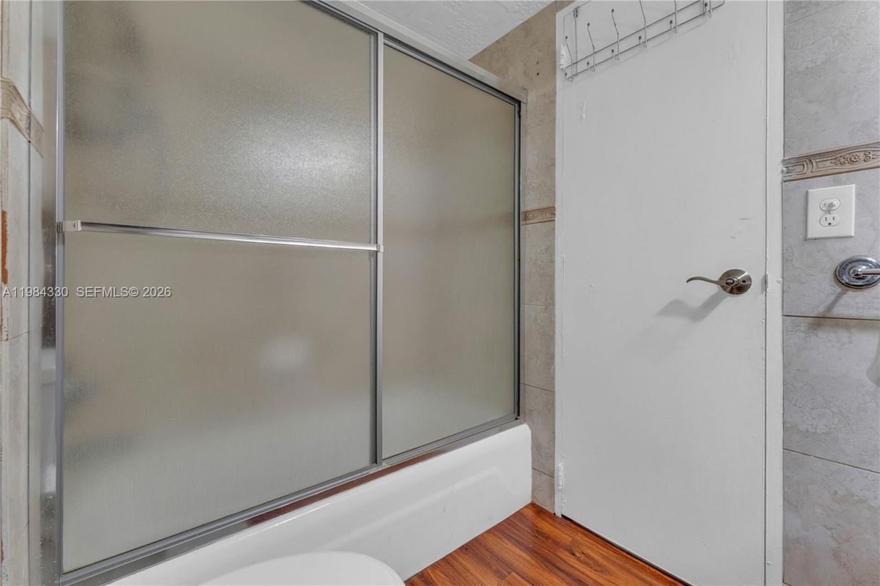 4540 NW 79th Ave , Unit 1A, Doral, FL 33166 Photo