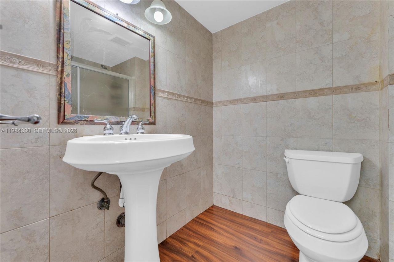 4540 NW 79th Ave , Unit 1A, Doral, FL 33166 Photo