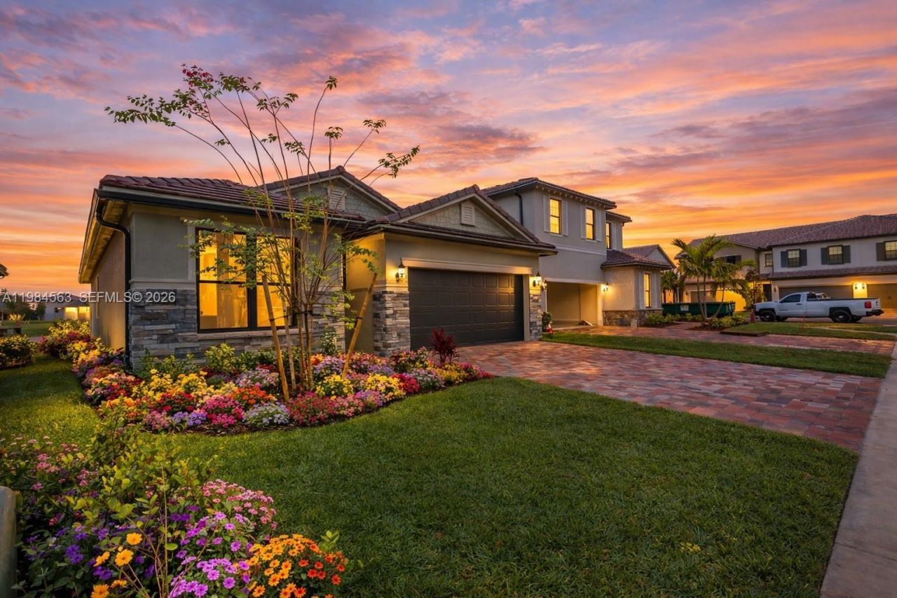 8185 Tailshot Ct , Lake Worth, FL 33467 Photo