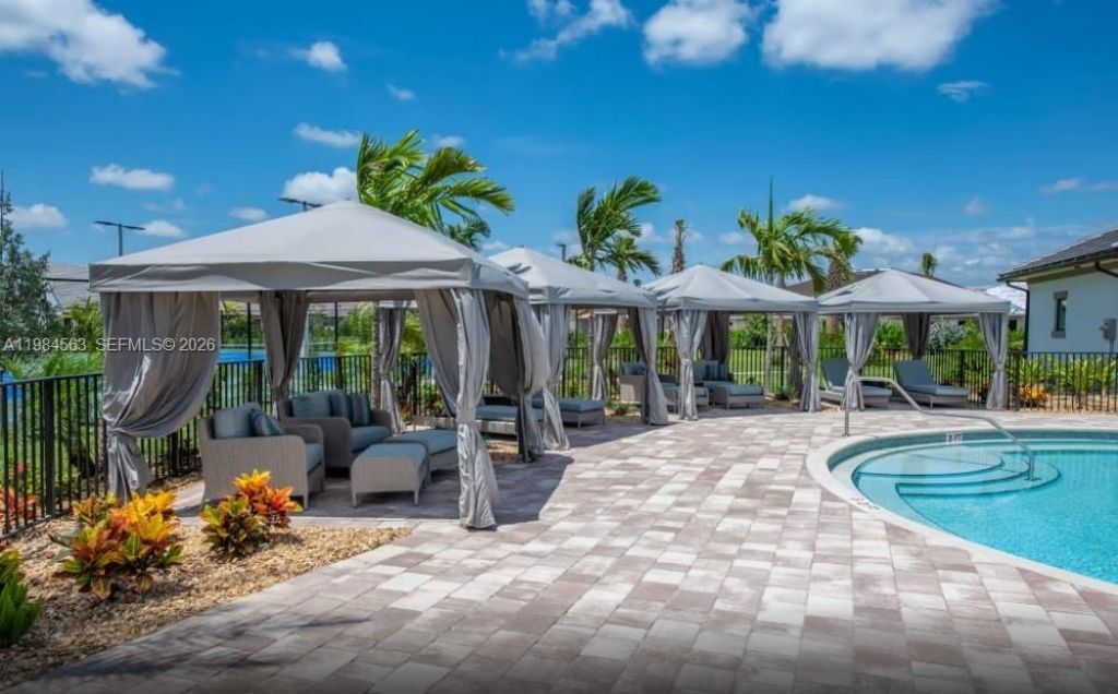 8185 Tailshot Ct , Lake Worth, FL 33467 Photo