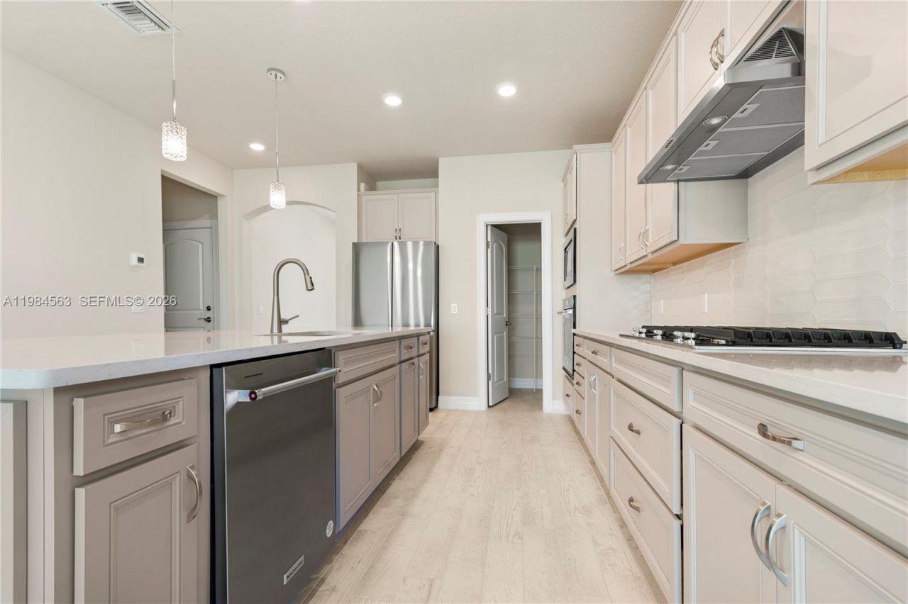 8185 Tailshot Ct , Lake Worth, FL 33467 Photo