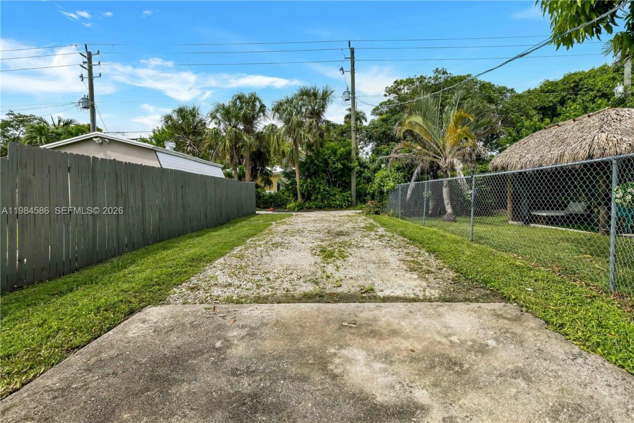 1539 Funston St , Hollywood, FL 33020 Photo