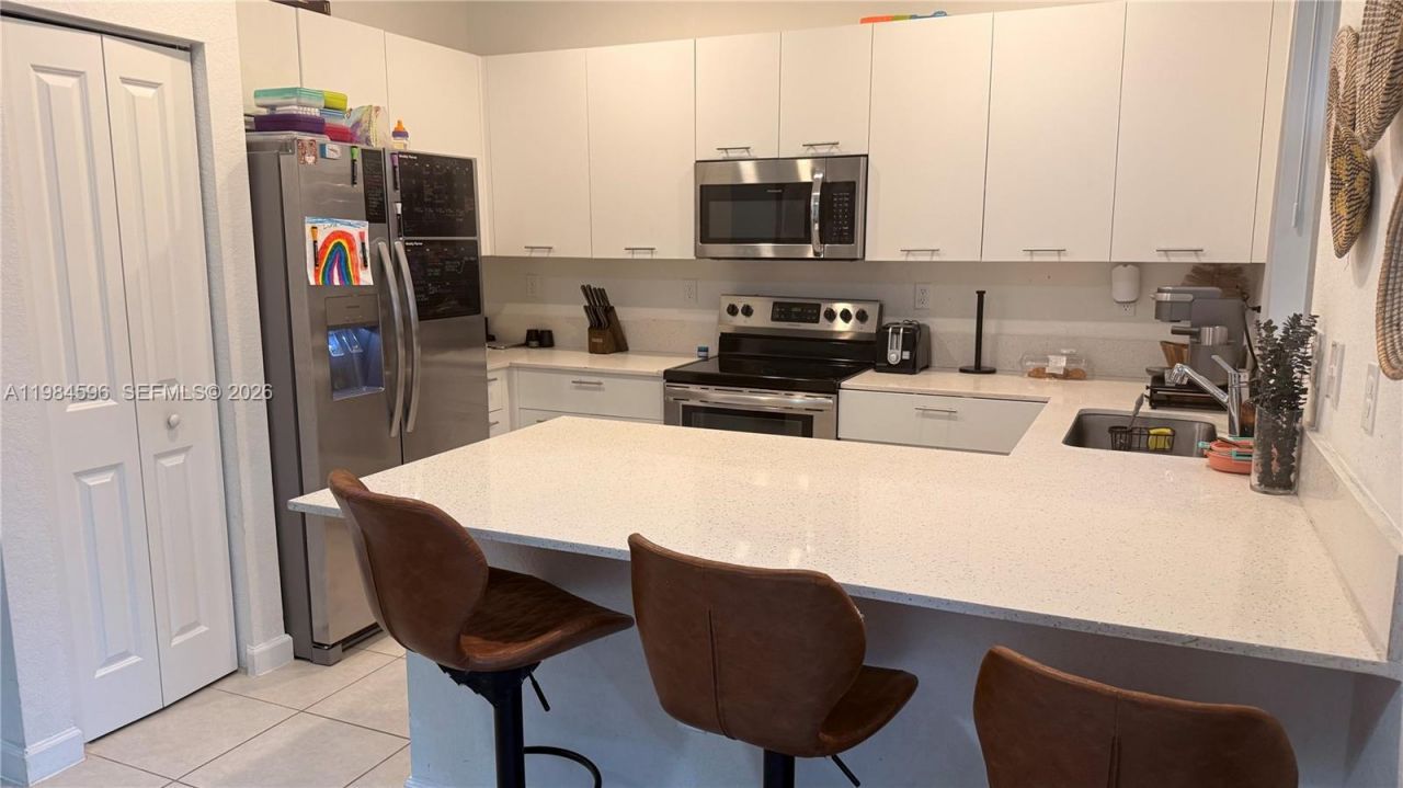 12383 NW 23rd Ct, Miami, FL 33167 Photo