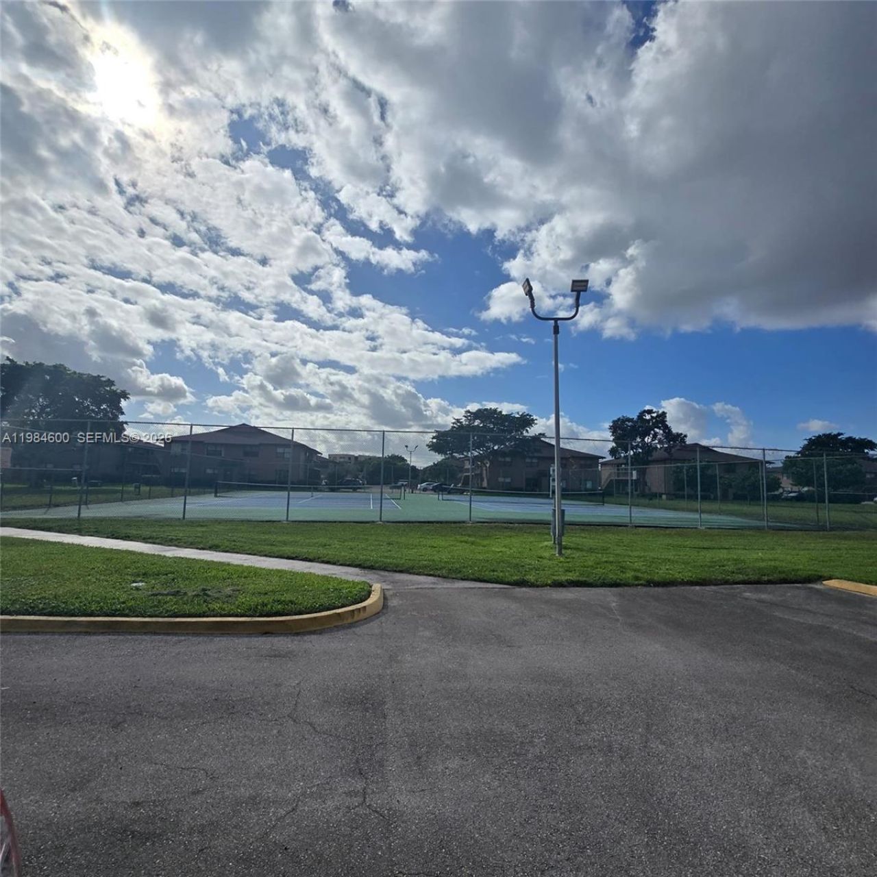 10020 Winding Lake Rd , Unit 104, Sunrise, FL 33351 Photo