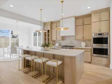 6804 Santa Maria Lane, Dallas, TX 75214