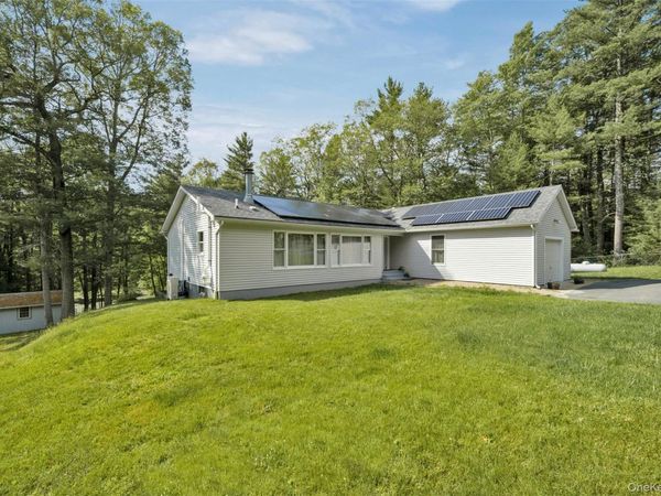 39 Pitio Road , Glen Spey, NY 12737