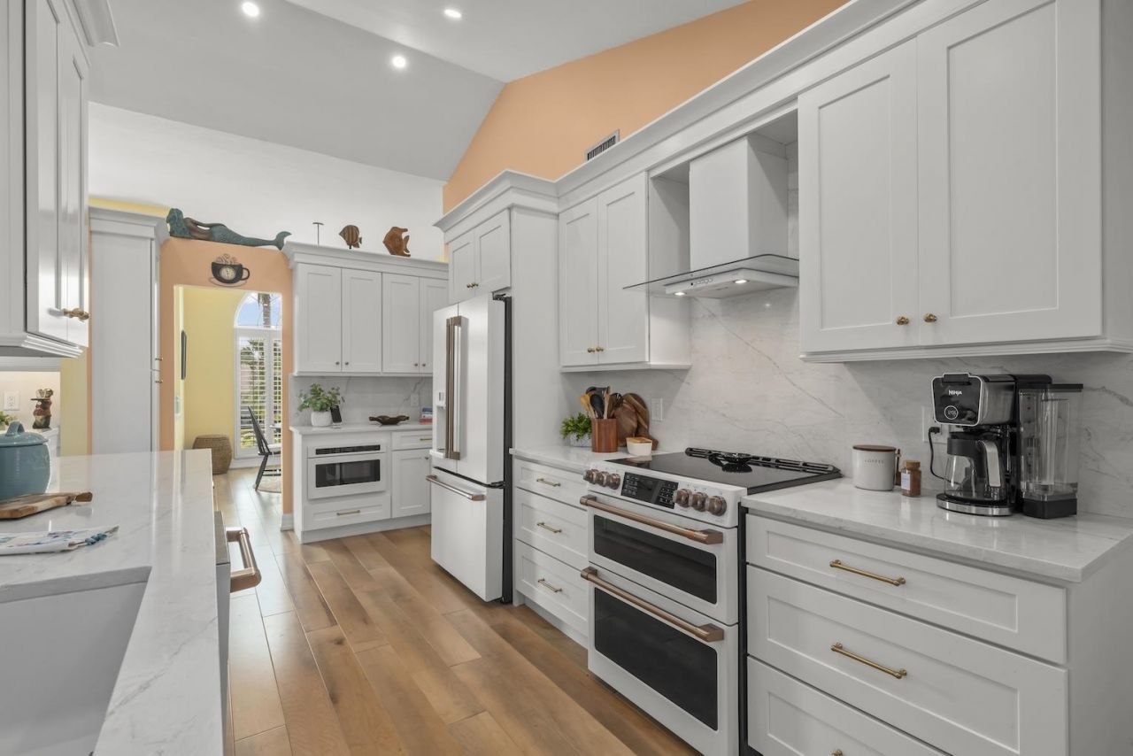 1238 Par View Dr, Sanibel, FL 33957 Photo