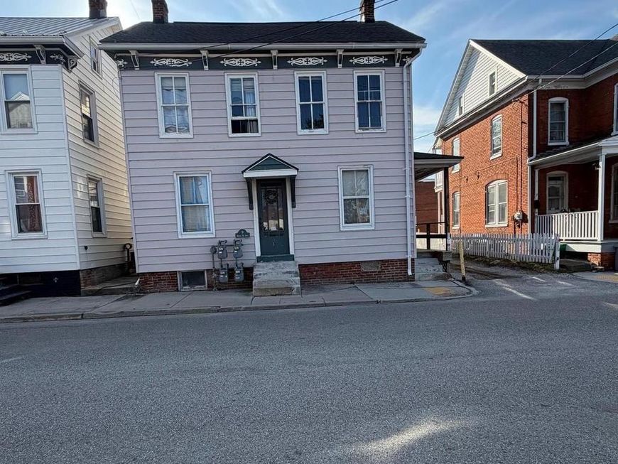 9 E Middle Street , Hanover, PA 17331 Main Photo