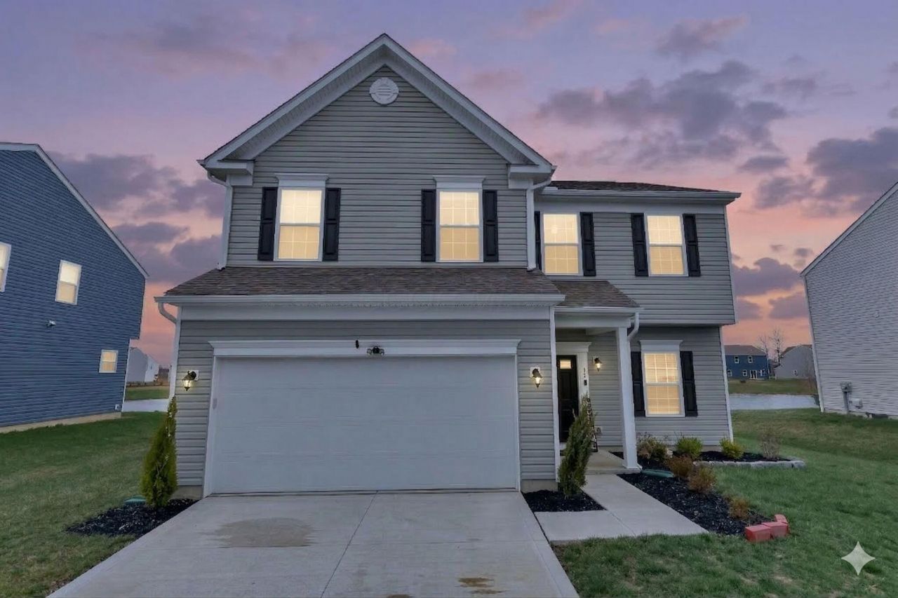 39 Thoreau Drive, Ashville, OH 43103 Main Photo