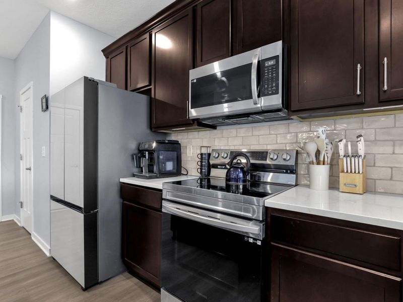 39 Thoreau Drive, Ashville, OH 43103 Photo 15