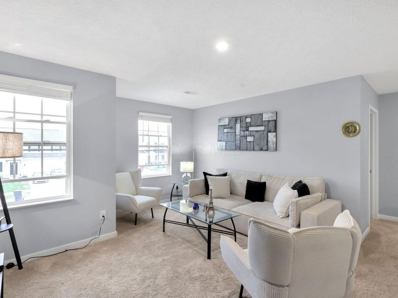 39 Thoreau Drive, Ashville, OH 43103 Photo 19