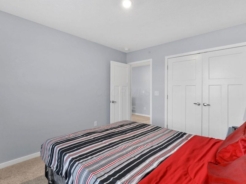 39 Thoreau Drive, Ashville, OH 43103 Photo 26