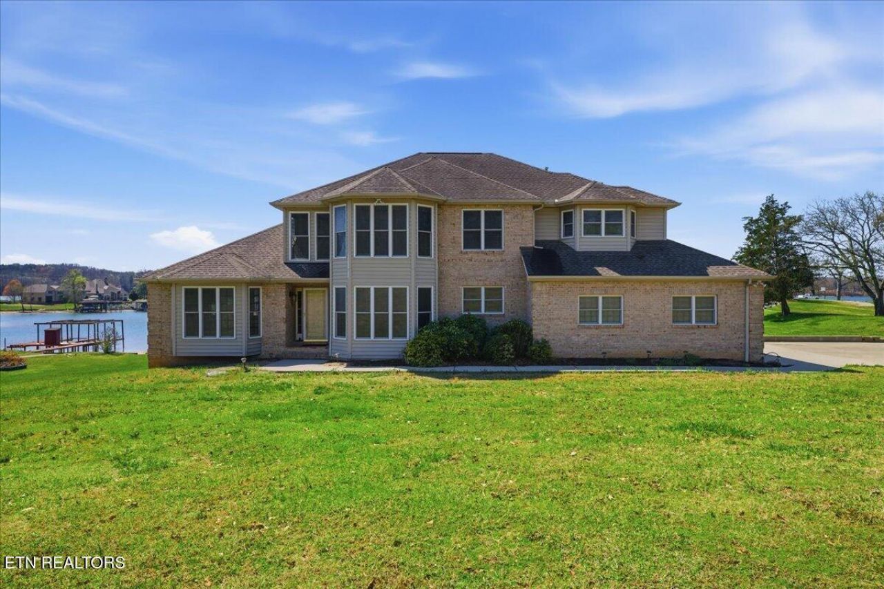 18102 Beals Chapel Rd, Lenoir City, TN 37772 Main Photo