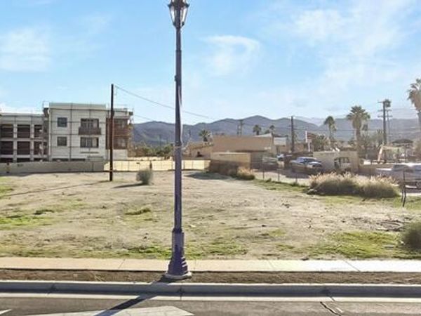 68599 E Palm Canyon Drive, Cathedral City, CA 92234