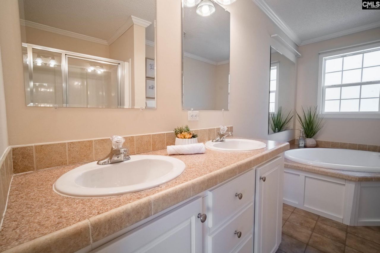 1759 Three Branches Road Photo 19