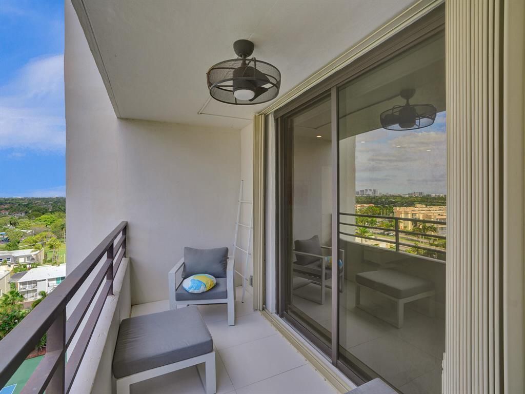 2500 Parkview Drive, Unit 1112, Hallandale Beach, FL 33009 Photo