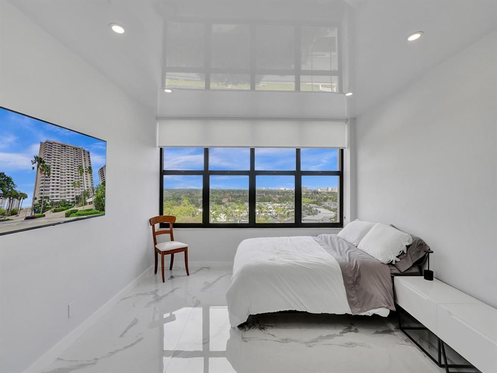 2500 Parkview Drive, Unit 1112, Hallandale Beach, FL 33009 Photo