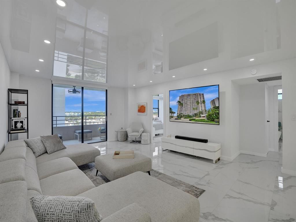 2500 Parkview Drive, Unit 1112, Hallandale Beach, FL 33009 Photo