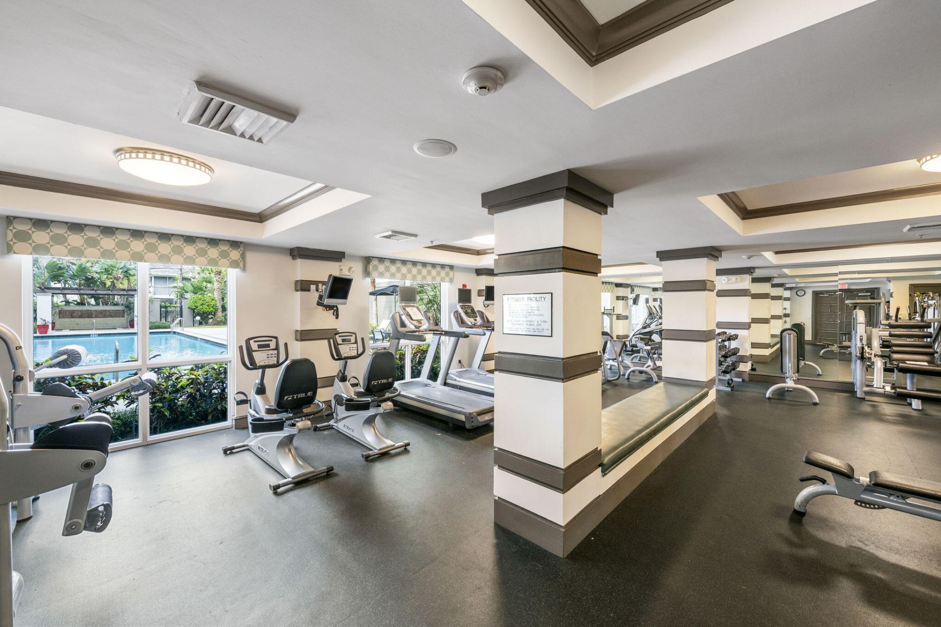 2401 NE 65th Street, Unit 606, Fort Lauderdale, FL 33308 Photo