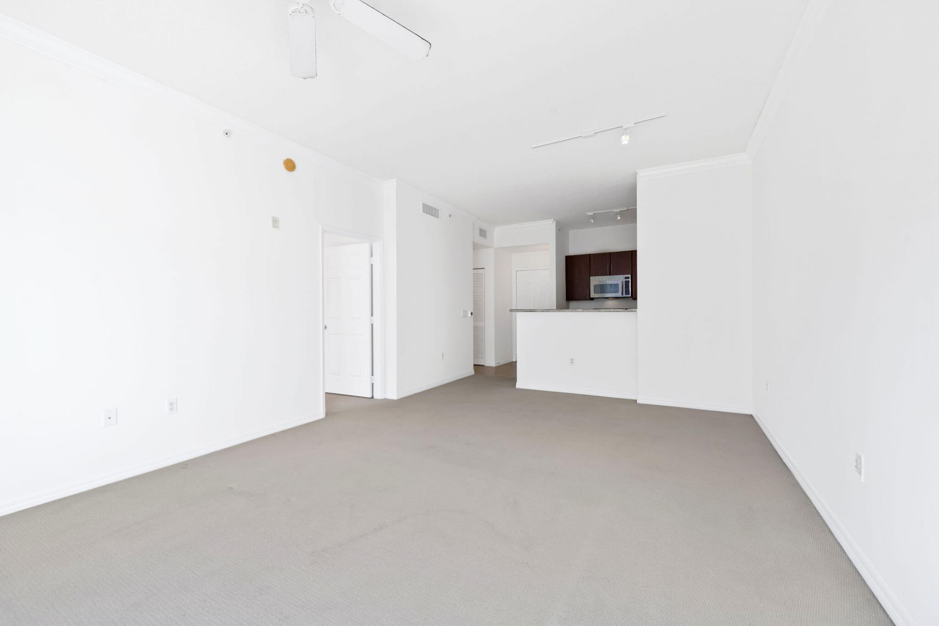 2401 NE 65th Street, Unit 606, Fort Lauderdale, FL 33308 Photo