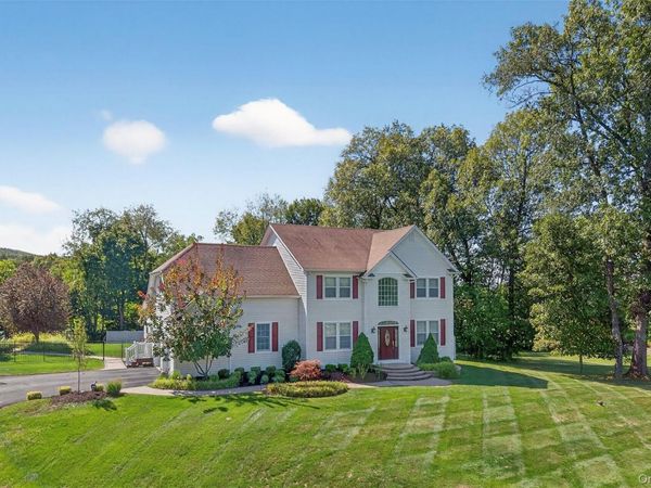 30 Somerset Lane, Warwick, NY 10990