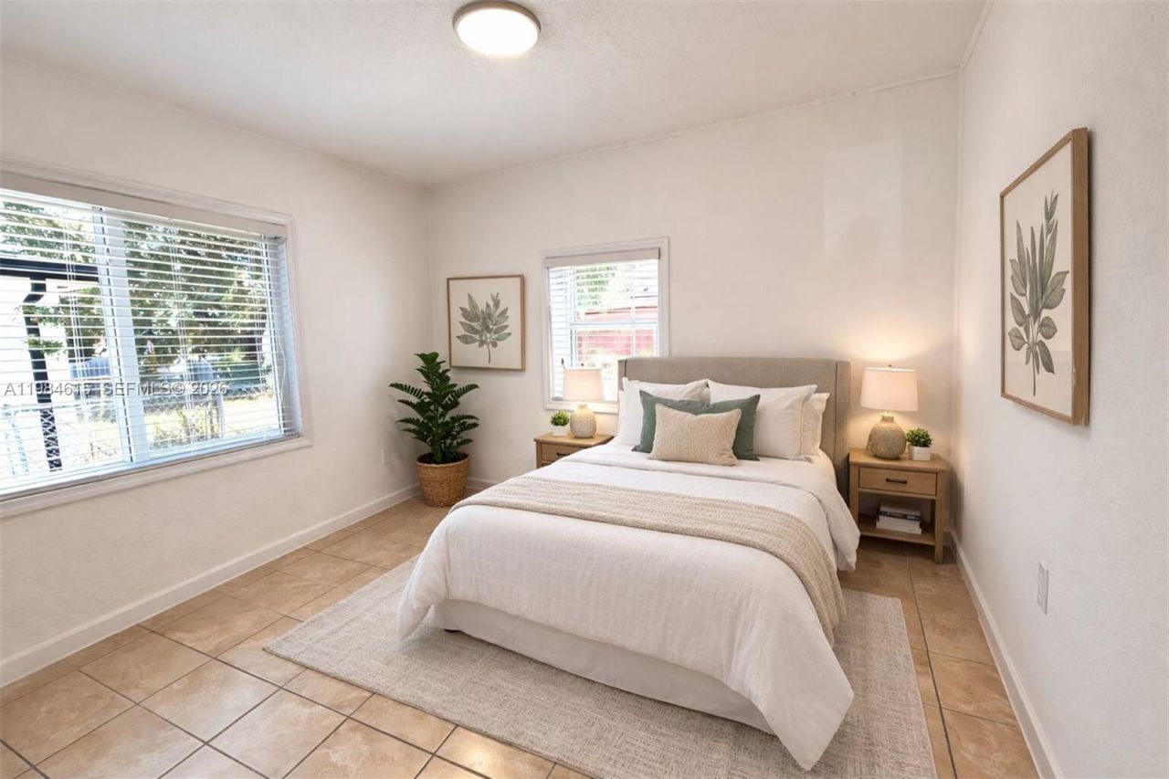 1850 NW 74th St , Unit 1850, Miami, FL 33147 Photo