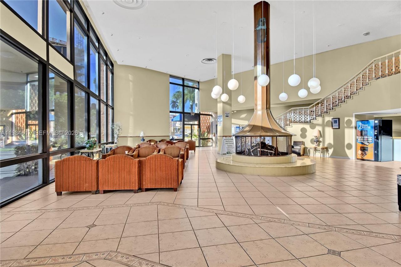 26 W Diplomat Pkwy , Unit 2229, Hallandale Beach, FL 33009 Photo